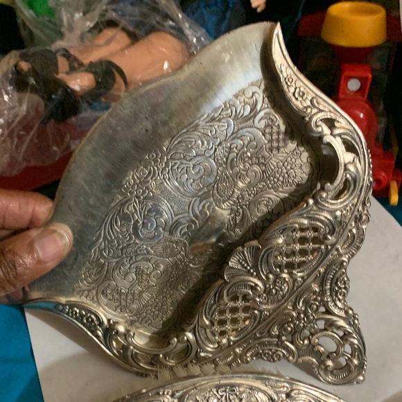 Antique Silver Plated Ornate Crumb Catcher & Matching Brush - Picture 16 of 16